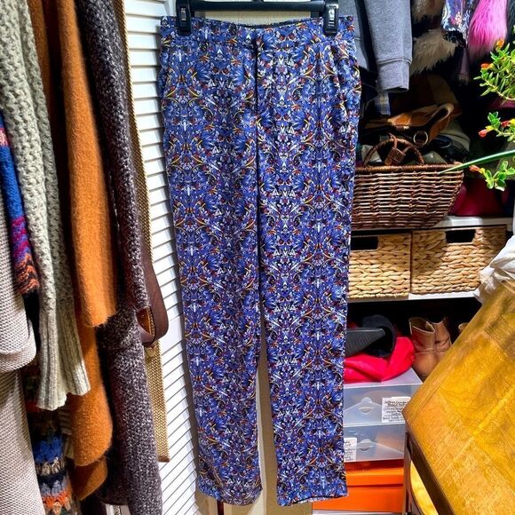 Zara Scroll Print Satin Dress Pants - Picture 1 of 6